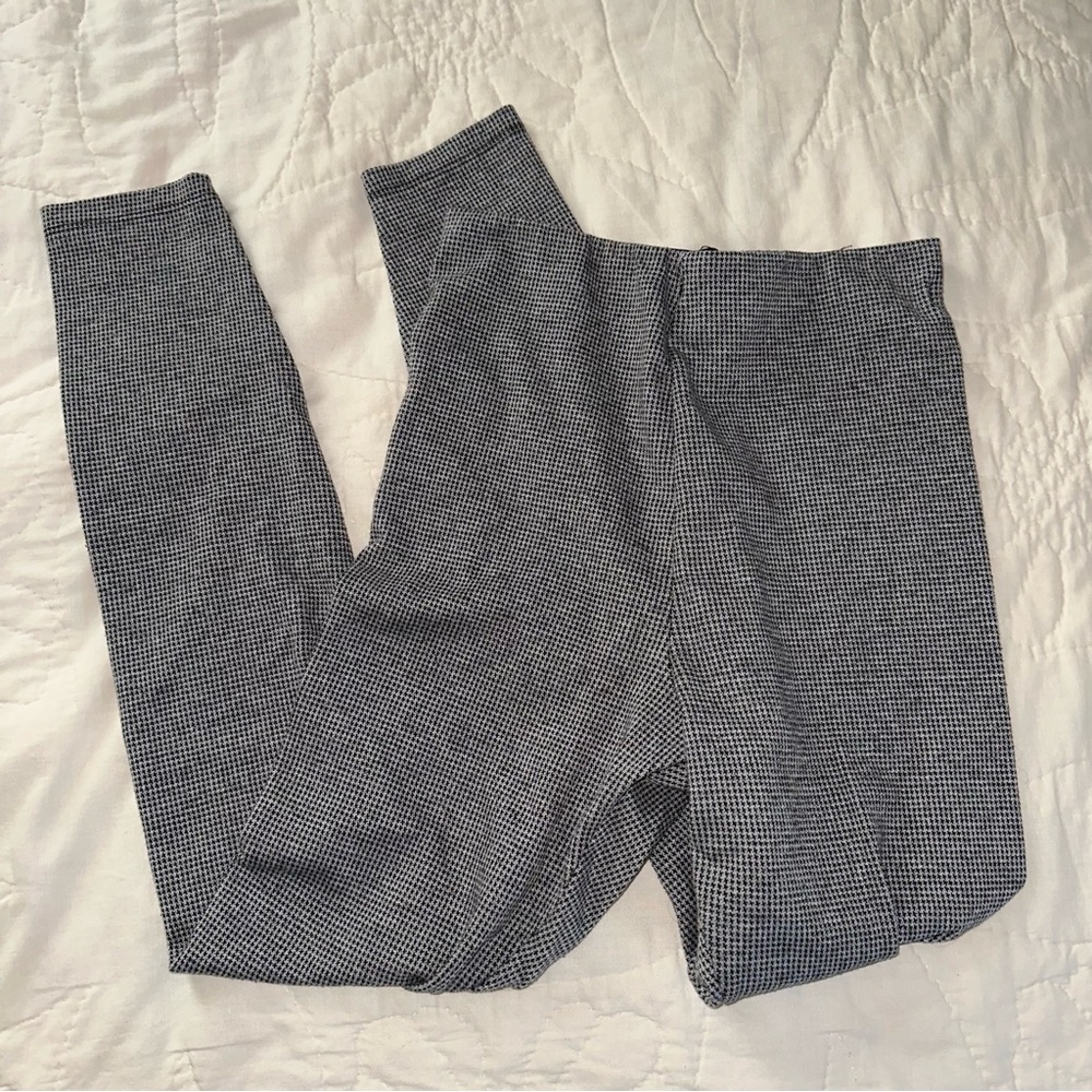 Women’s S Gray houndstooth pants | stretchy leggings